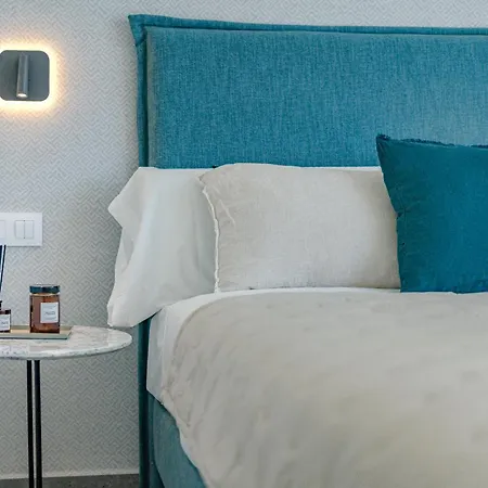 Estandar 1 - Casangular By Upper 阿德耶